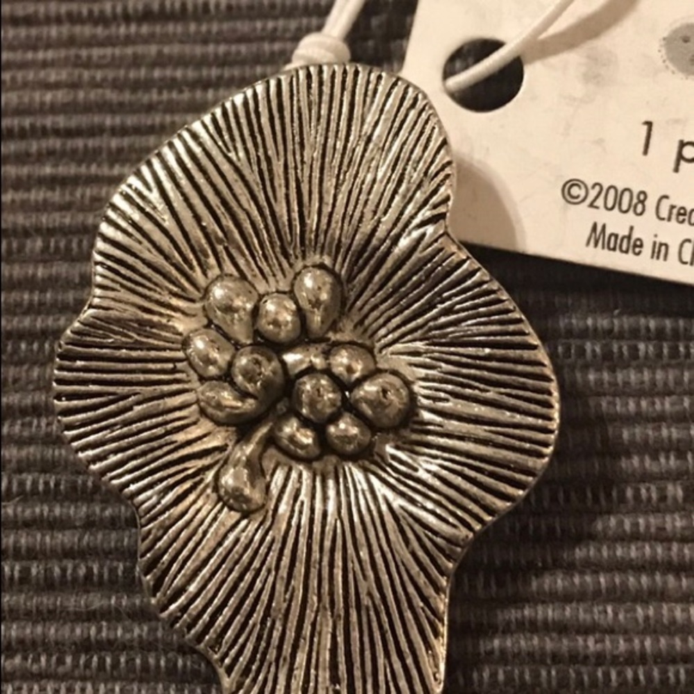 RARE CHARM TROPICAL FLOWER PENDANT Statement HUGE